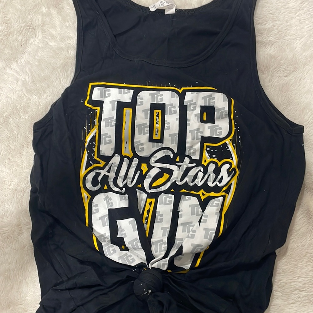 Top Gun All-Stars Cheer Shirt💛🖤 Size Small!!